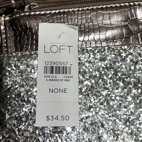 Ann Taylor Loft clutch bag is silver with glitter. - Picture 9 of 9